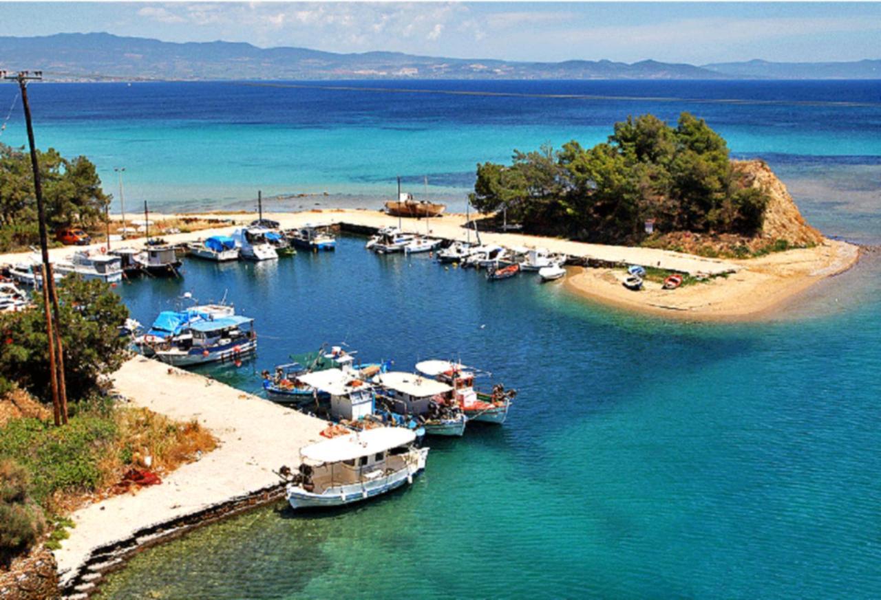 Seaside Villa Nea Poteidaia Exterior foto