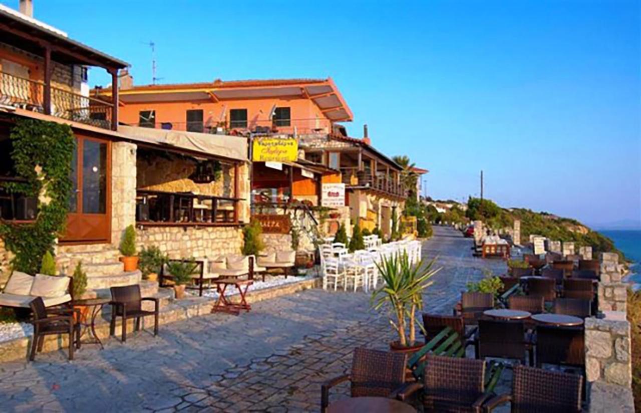 Seaside Villa Nea Poteidaia Exterior foto